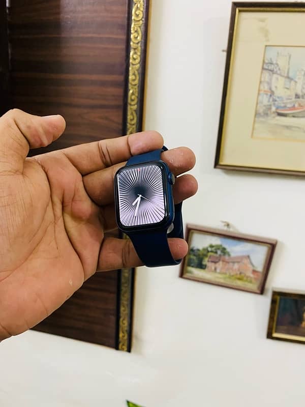 APPLE SERIES 6 (44 MM) NEW CONDITION BLUE WITH ORIGINAL STRAPS 4