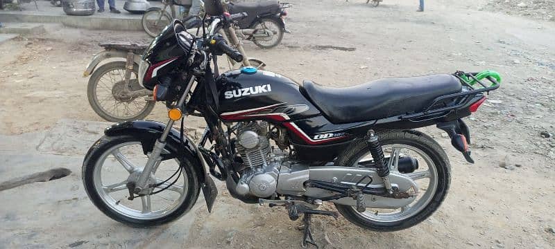 Suzuki110 0