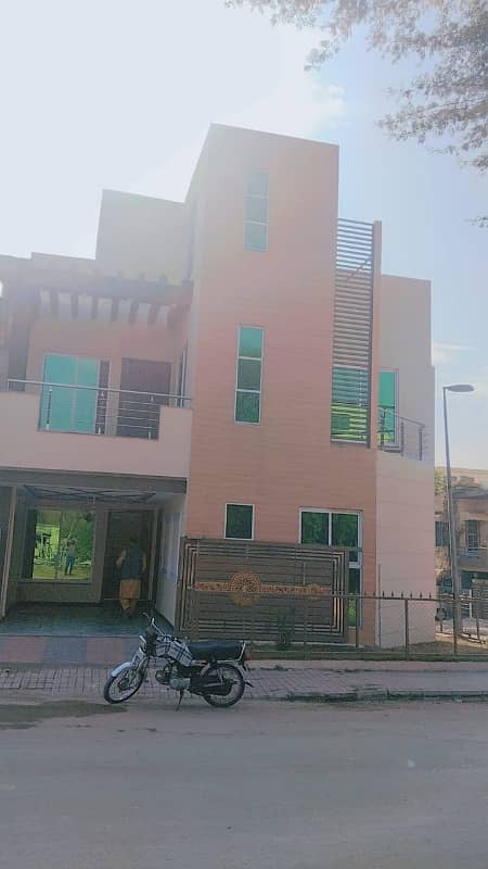 Corner House for Sale in Bahria Town Rawalpindi Phase 8 Ali Block 4