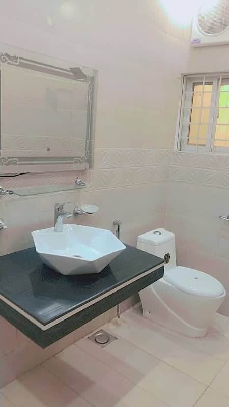 Corner House for Sale in Bahria Town Rawalpindi Phase 8 Ali Block 14