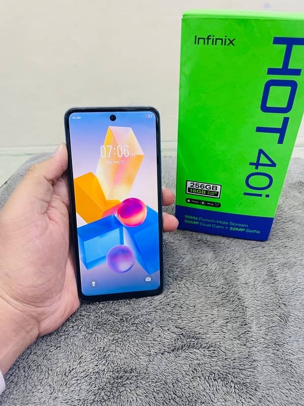 infinix Hot 40i 8+8/256 2