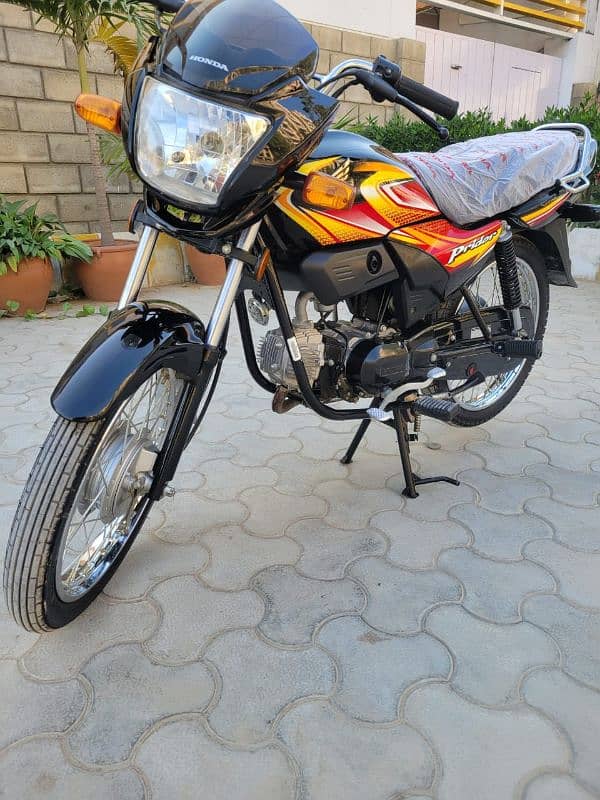 Honda Pridor 2024/25 steaker open latter with ur name registered 2