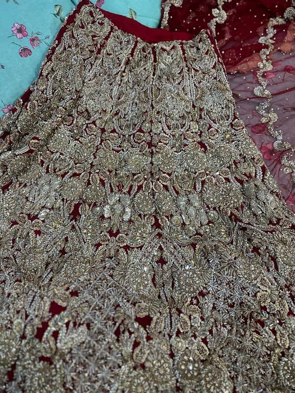 Bridal lehenga dress, Libas e Khaas design in Red, Golden embroidery 5