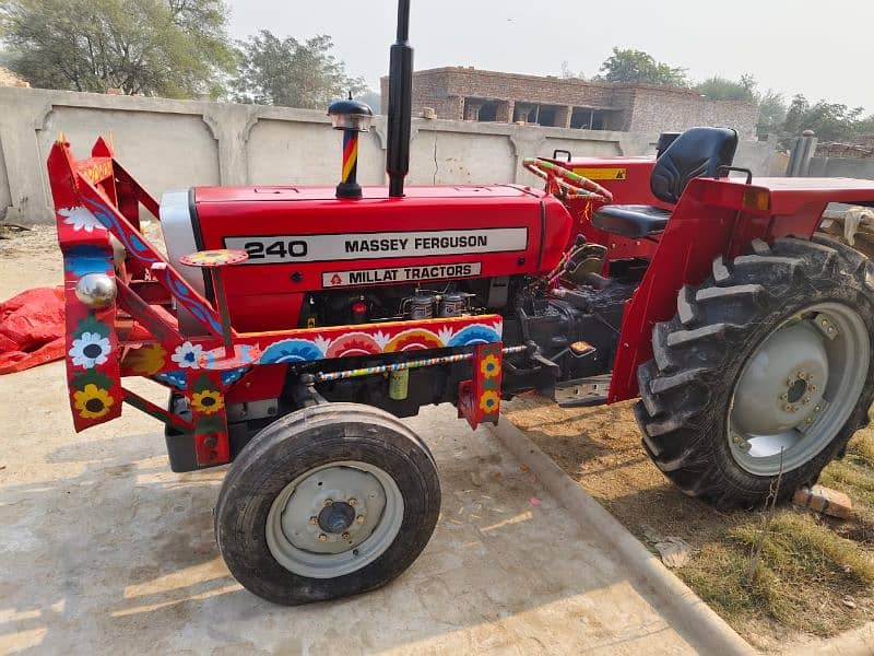 Massey Ferguson 240 Tractor Model 2023 0