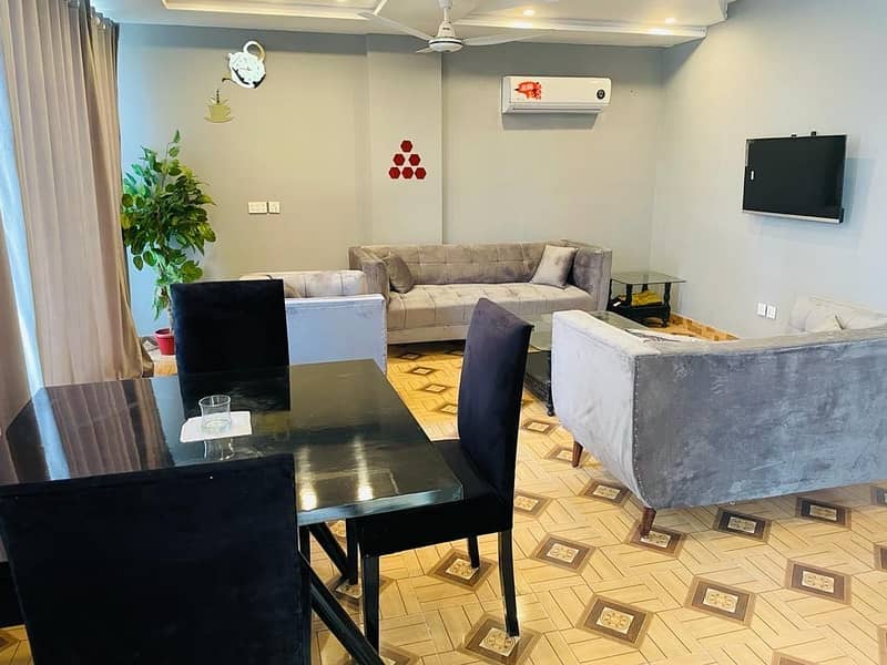 1 Bed Furnished Apartment For Rent On Daily Basis And Monthly In Bahria Town Lahore. 0