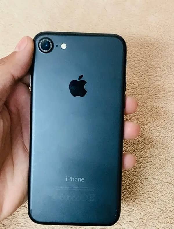 iphone 7 (pta proved) 1