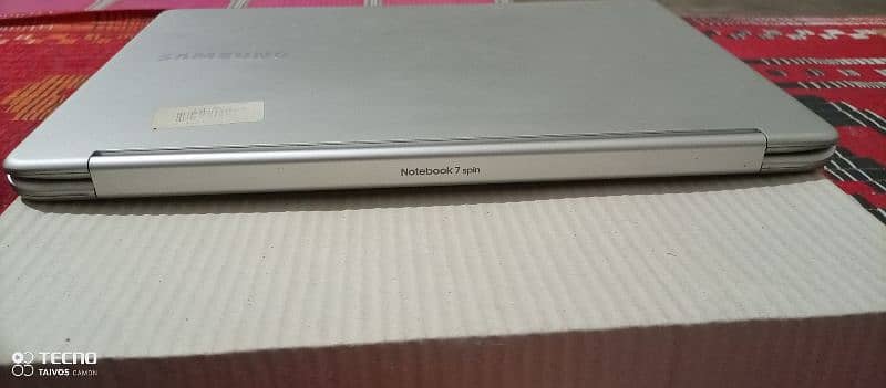 Samsung spin book 740u 6