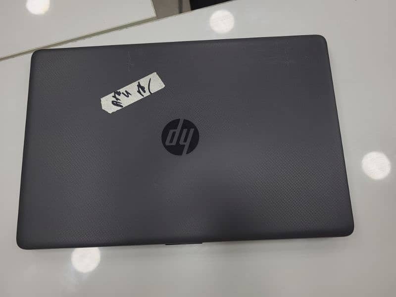 Hp 255 G7 Laptop with AMD Graphics Card 3