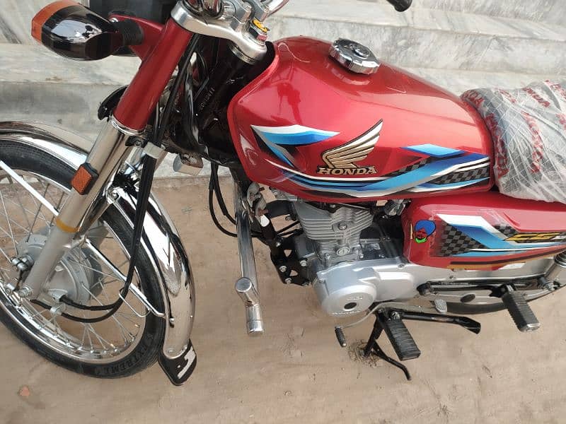 Honda 125 lush condition All ok 03134692434 3