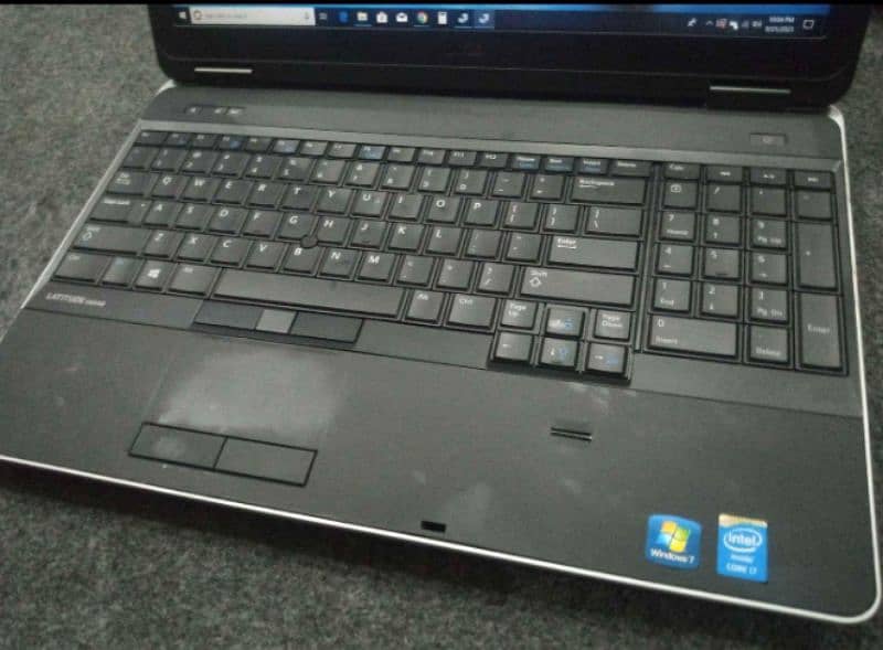 i7 4th genration special and branded laptop for online work 2