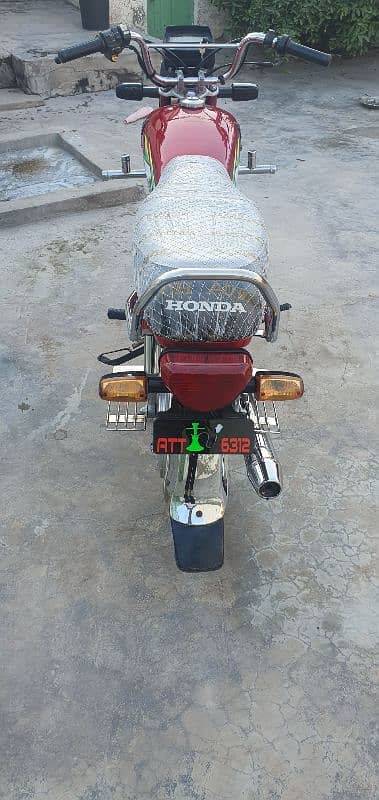 HONDA CD 70 6