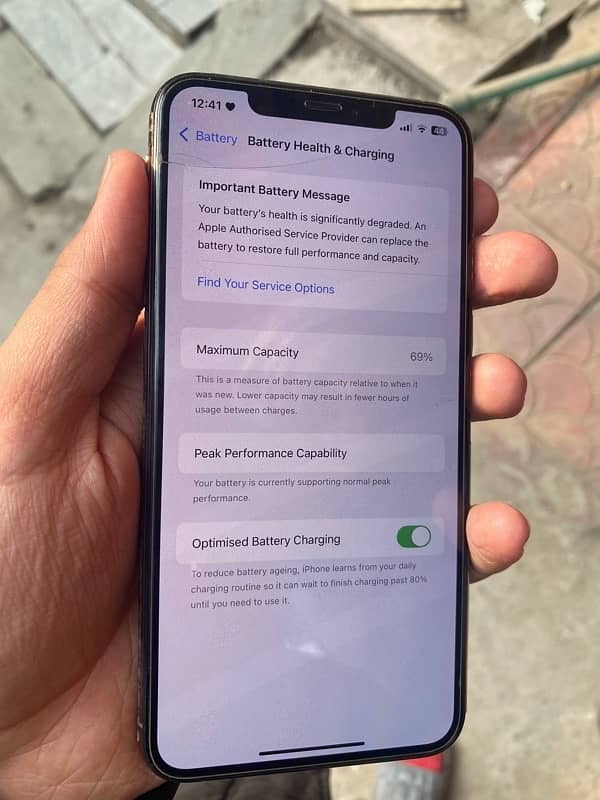 iphone xs max PTA 6