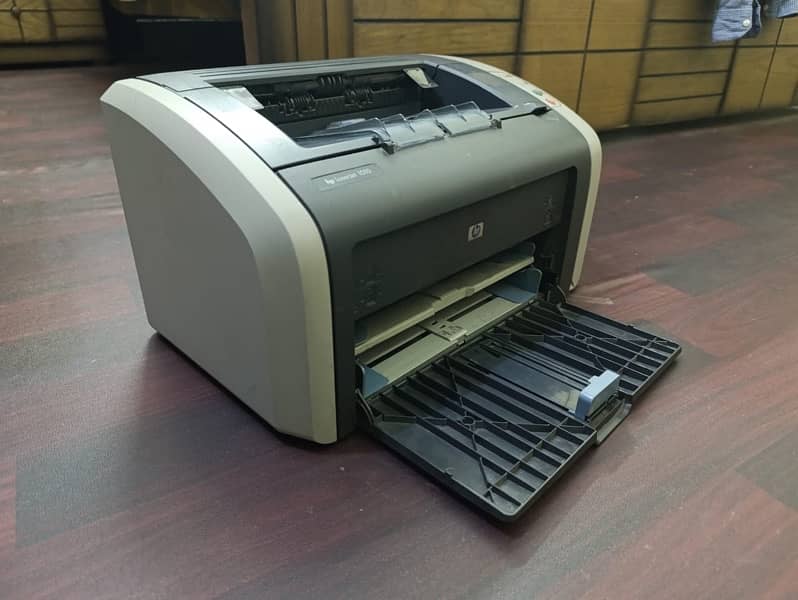 Printer leaserjet 1010 4