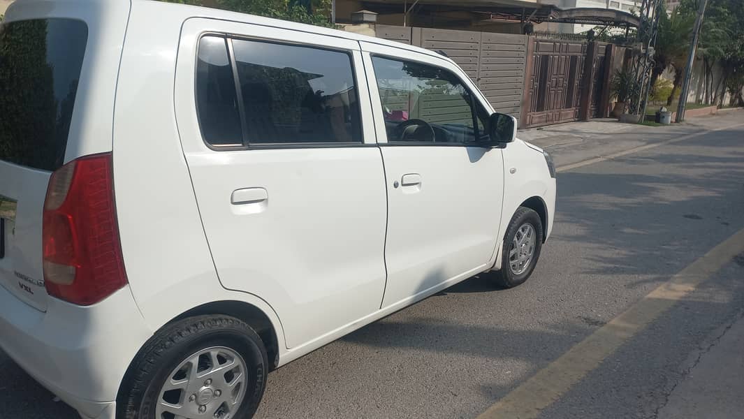 Suzuki Wagon R 2019 model,total genuine. No paint or touchups 9