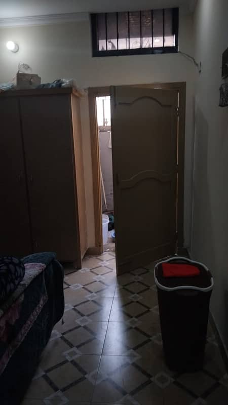 Ghouri town ph1 Ground floor water electrity Available 5