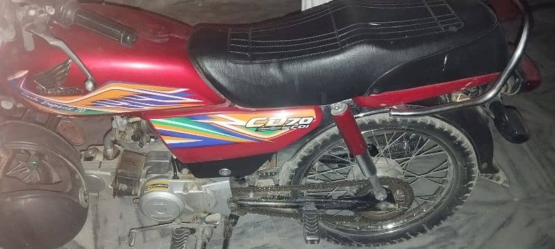 Honda cd 70 sale. . . 3