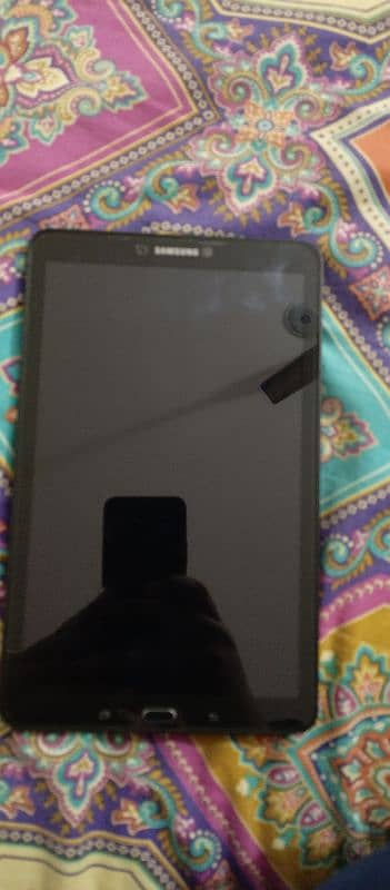 Samsung Tab e urgent sale 0