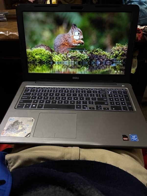 Dell i7 7th gen 4gb Amd graphic card 8/500gb laptop 0