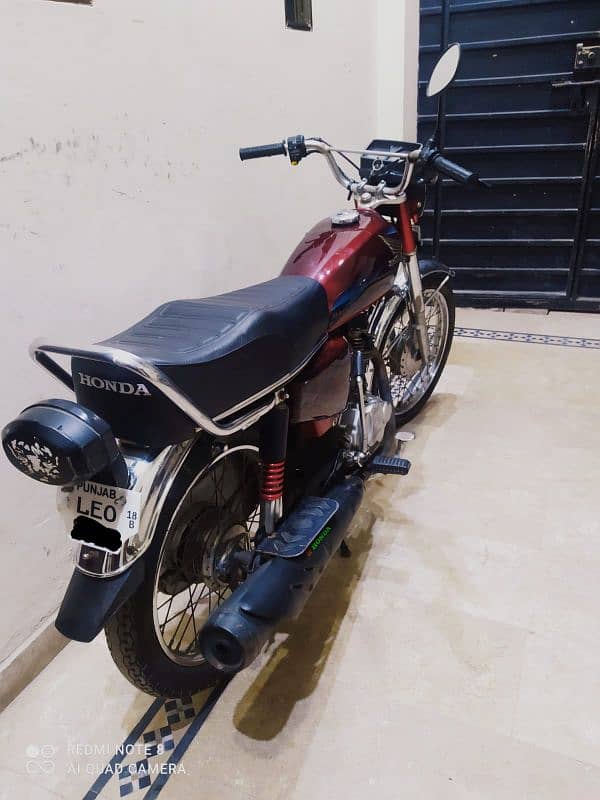 Honda 125( 2018 Model) Red color neat and clean bike O3O96881O7O 12