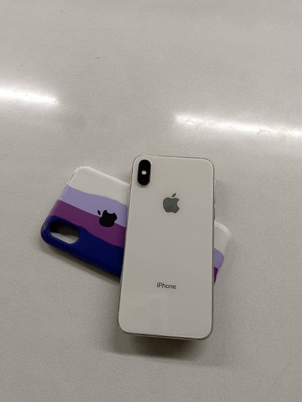 Iphone x 64 gb only Whatsapp 03094794642 8