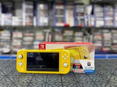 SWITCH LITE YELLOW FUL BOX IN MINT CONDITION AT MY GAMES