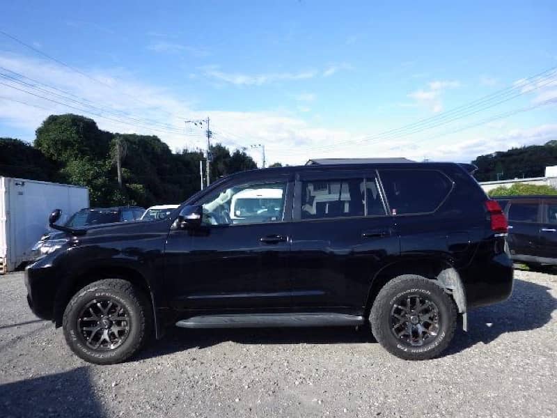 Toyota Land Cruiser 2019/25 6