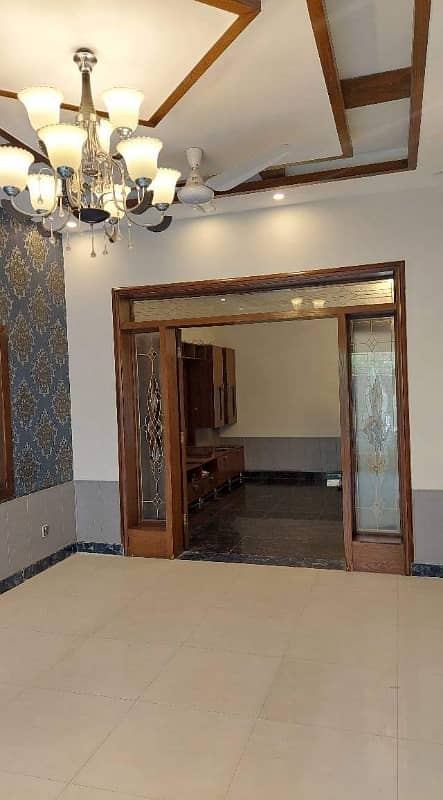 10 Marla Upper Portion For Rent Wapda Town 0