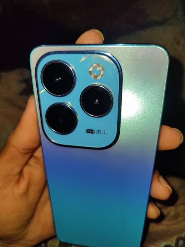 Infinix Hot 40 pro 5