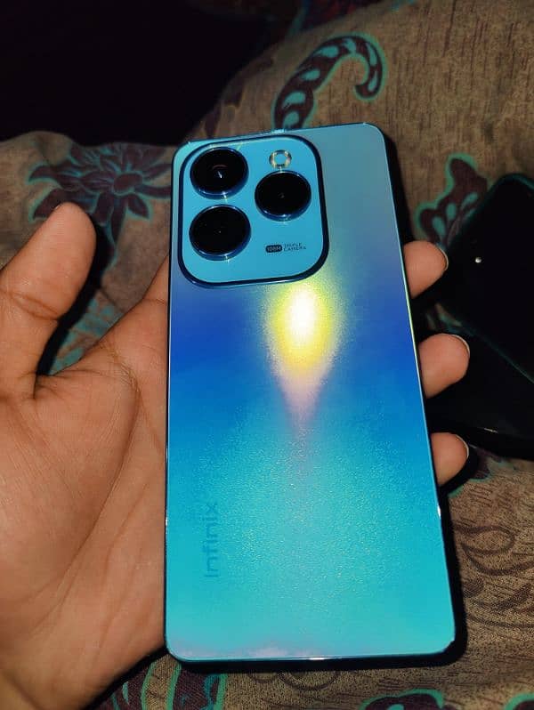 Infinix Hot 40 pro 9