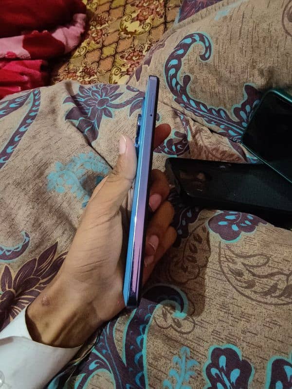 Infinix Hot 40 pro 13