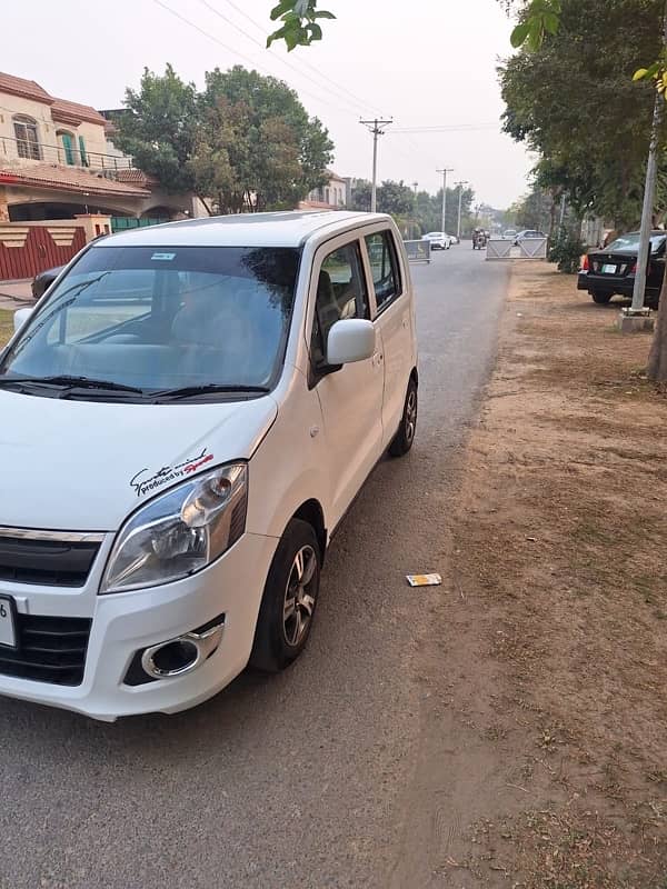 Suzuki Wagon R 2016 1