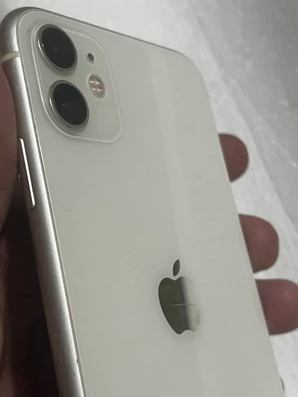 Iphone 11, 128GB 0