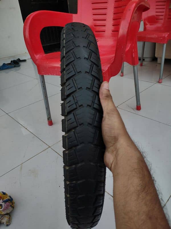 150 back tyre 1