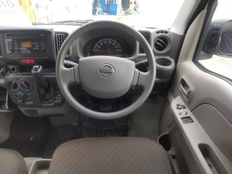 Nissan Clipper 2019 16