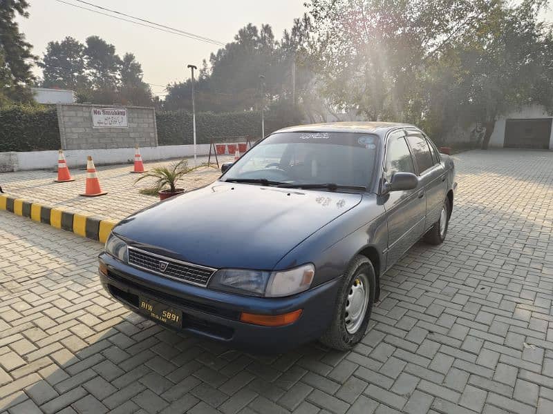 Toyota Corolla XE 1997 8