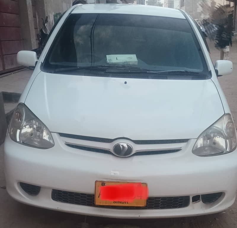 Toyota platz 1.3 0