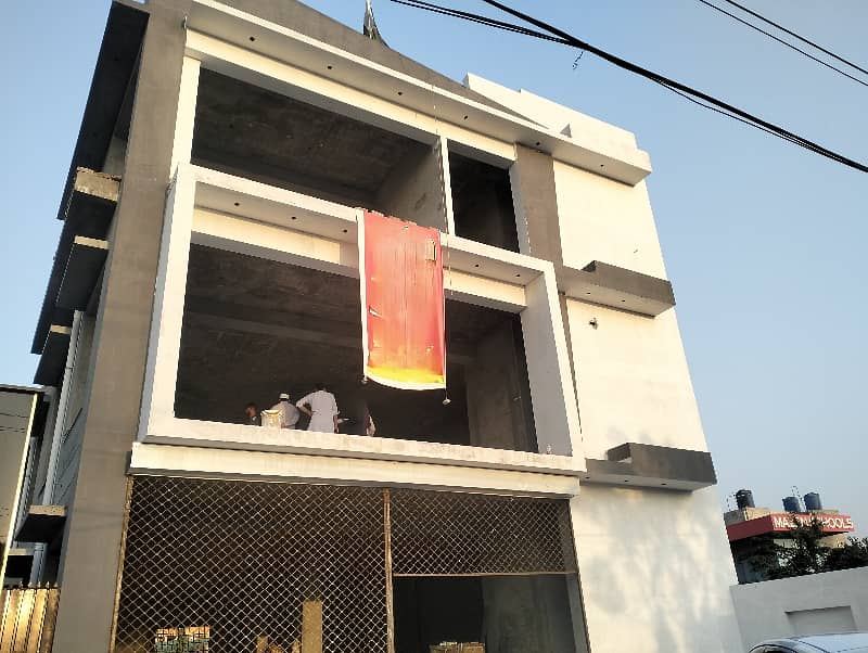 1 Kanal Hall For Rent 1st Floor Johar Town 1