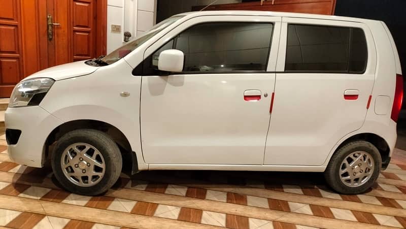 Suzuki Wagon R 2023 3