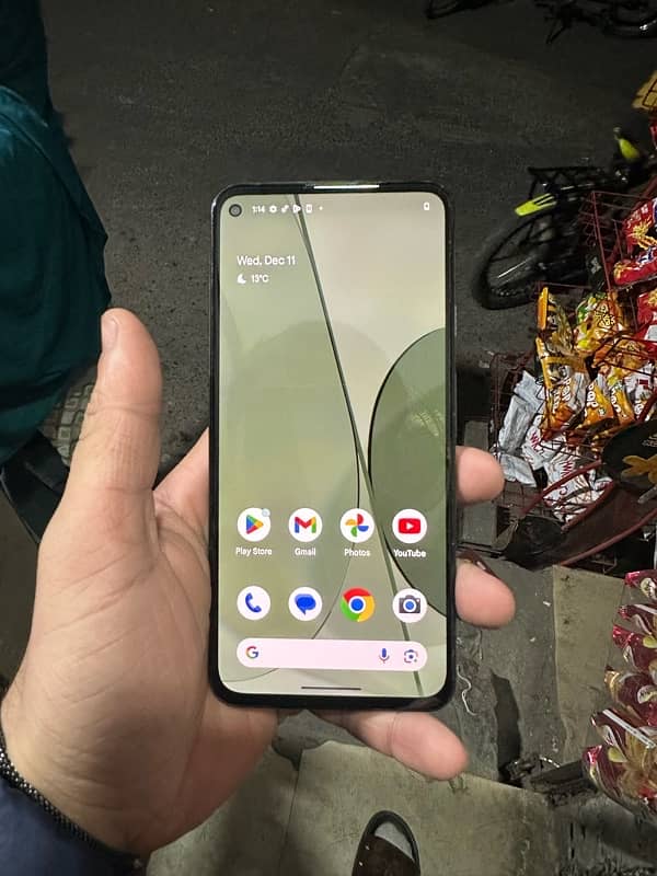 Google pixel 5a 5g 1