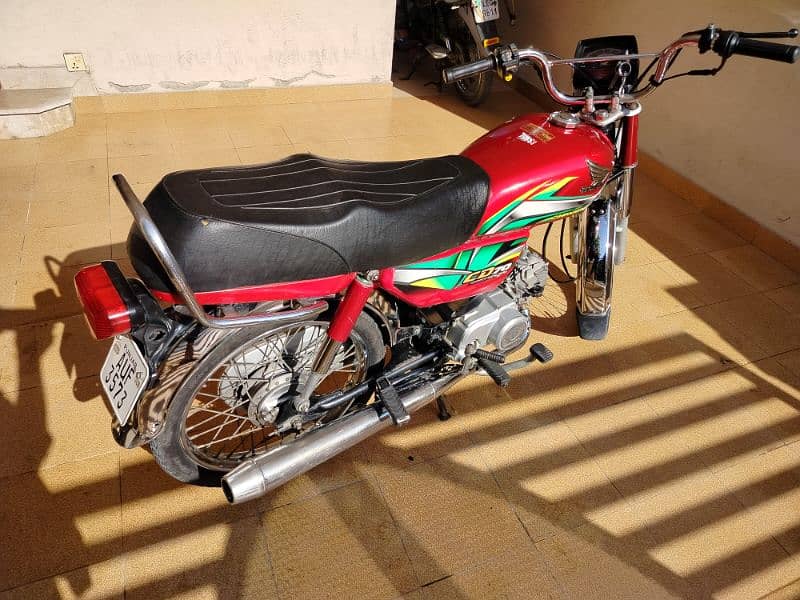 Honda CD 70 good condition 4