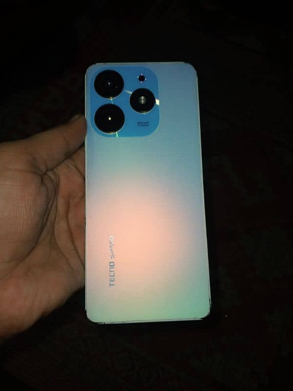 Tecno spark 10 pro 8/128 0