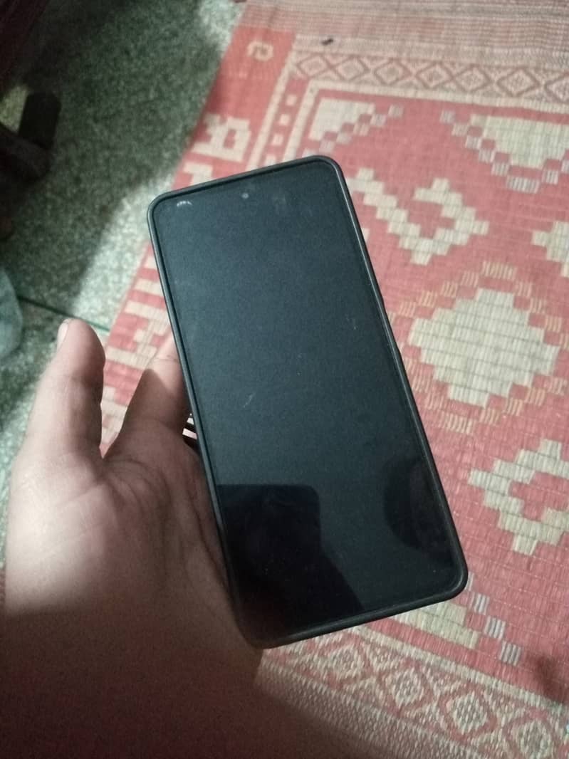 Tecno spark 10 pro 8/128 11