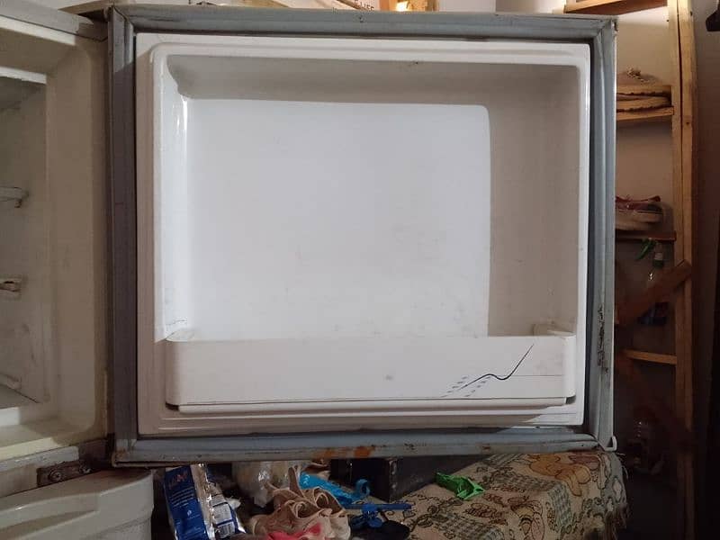 used refrigerator 3