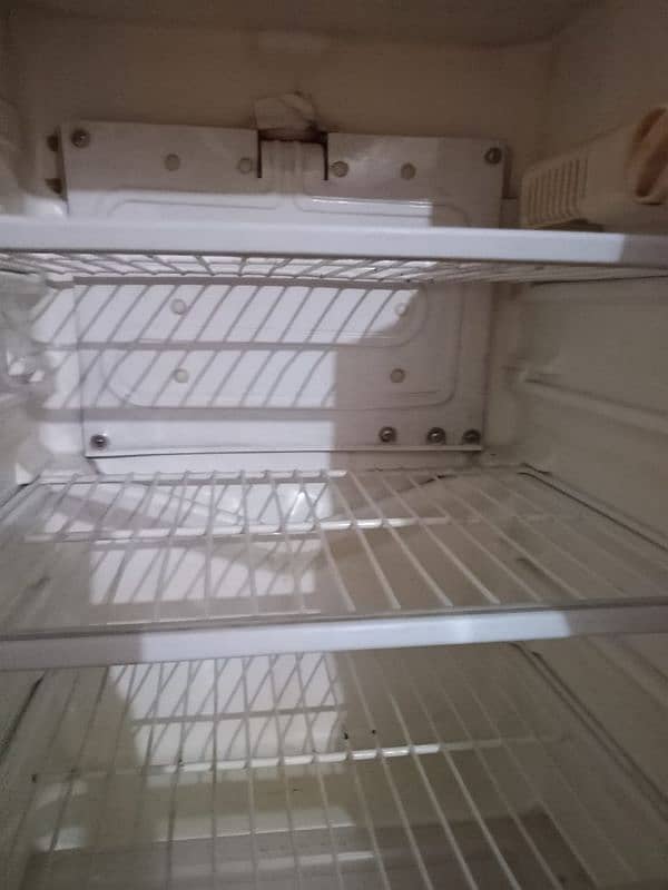 used refrigerator 17