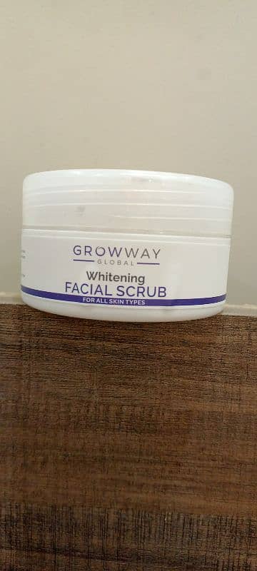 Whitening Facial Scrub For All Skin Types 0