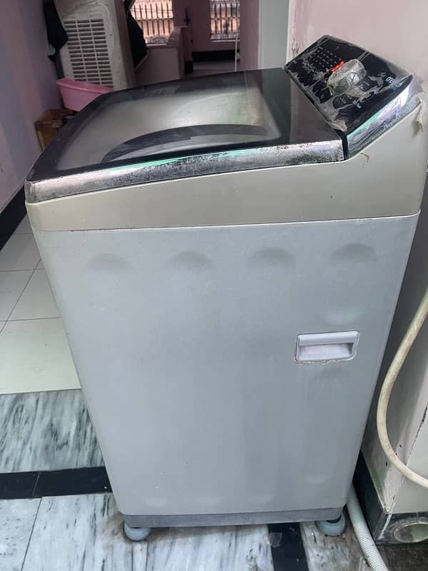 "Haier 9.5 kg Fully Automatic Washing Machine - Perfect Condition!" 9