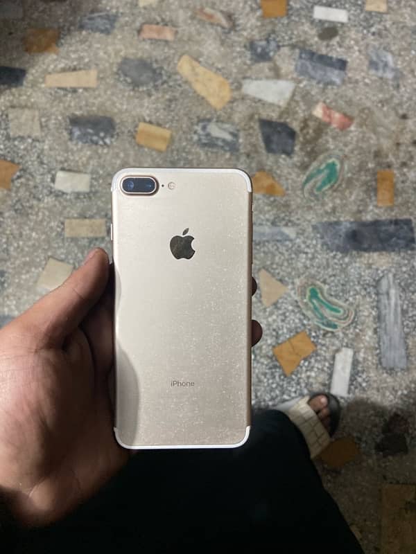 iPhone 7 Plus 1