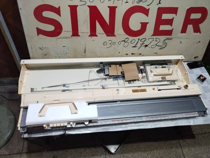 singer brother knitting machine made in Japan 3