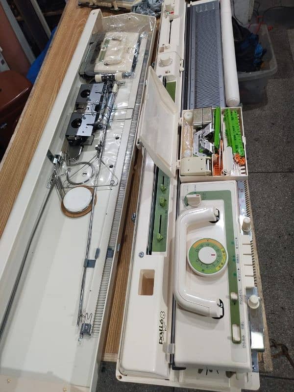 singer brother knitting machine made in Japan 9