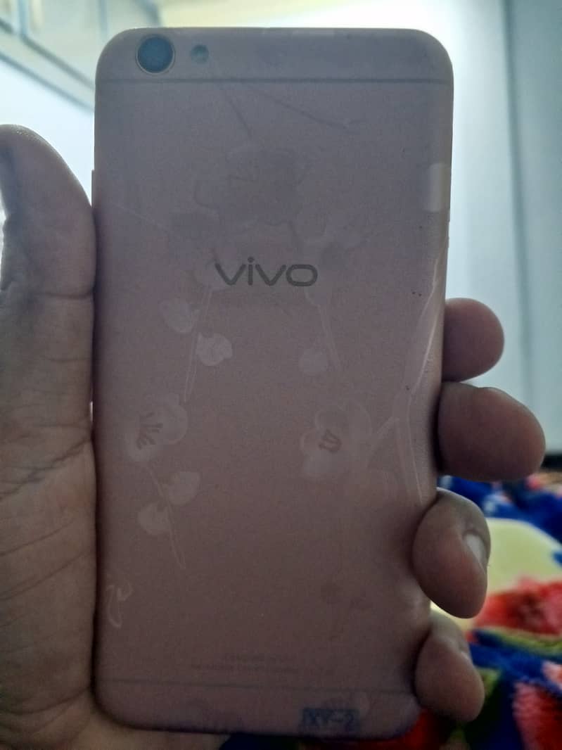 Vivo y 66 0